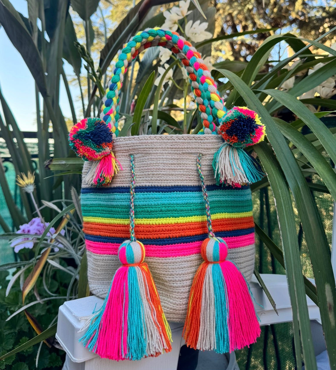BORSA POMPONES M